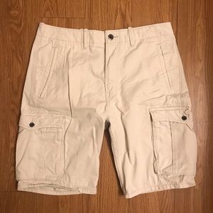 Levi’s Cargo Shorts size 32